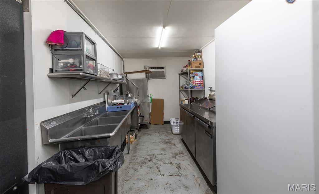 none - Residential Income