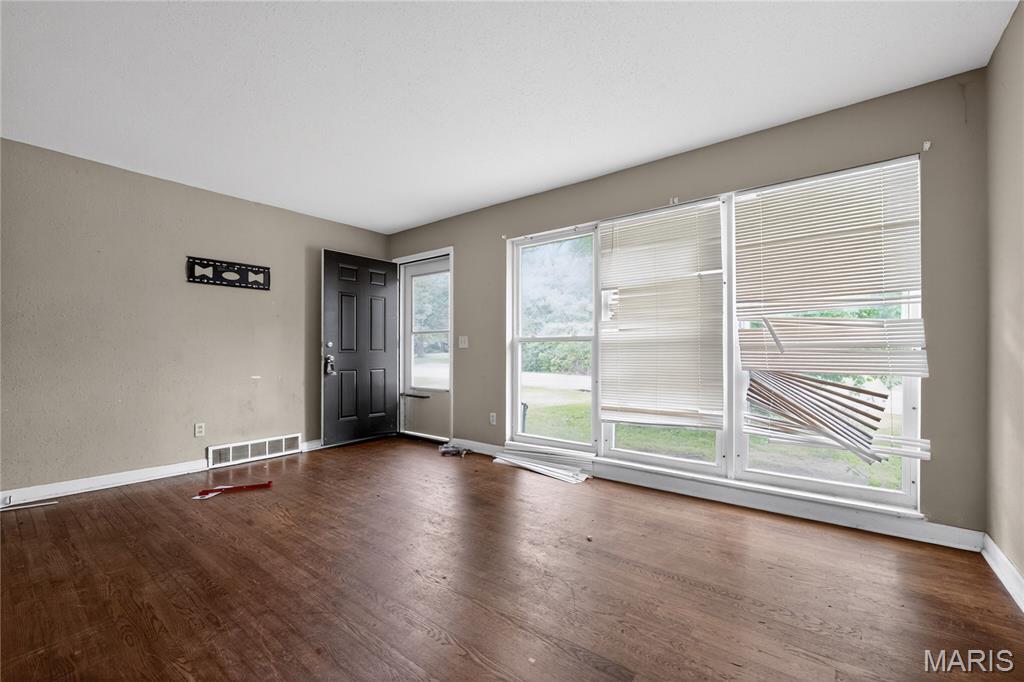 Larimore Hills - Residential