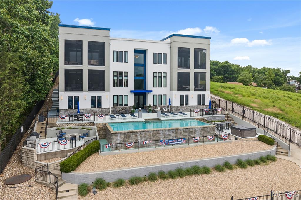 Shores of Shawnee Bend - Residential