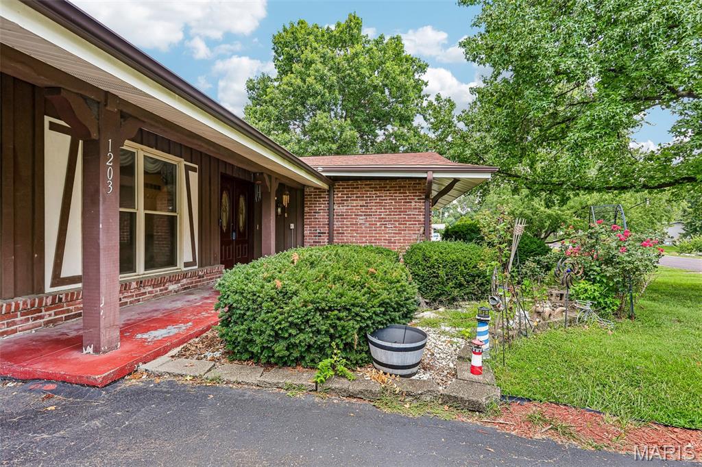 Orchard Lakes 2 - Residential