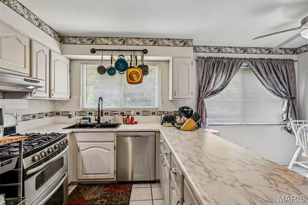 Orchard Lakes 2 - Residential