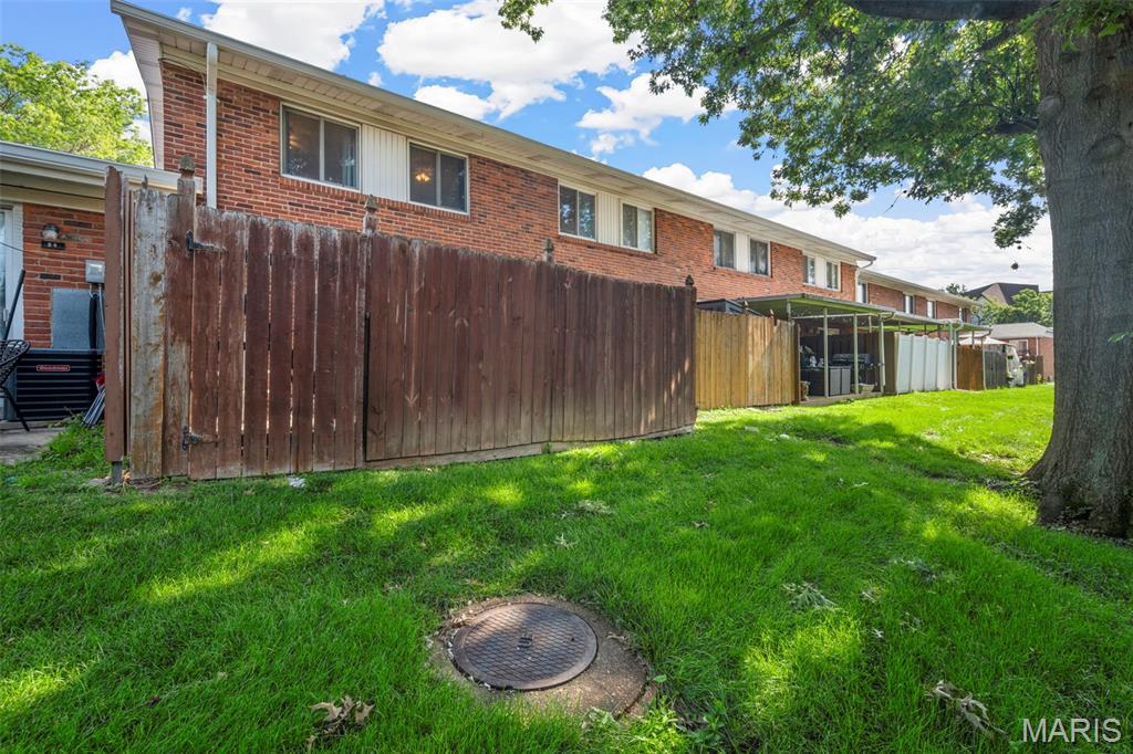Carroll Wood Condo - Residential