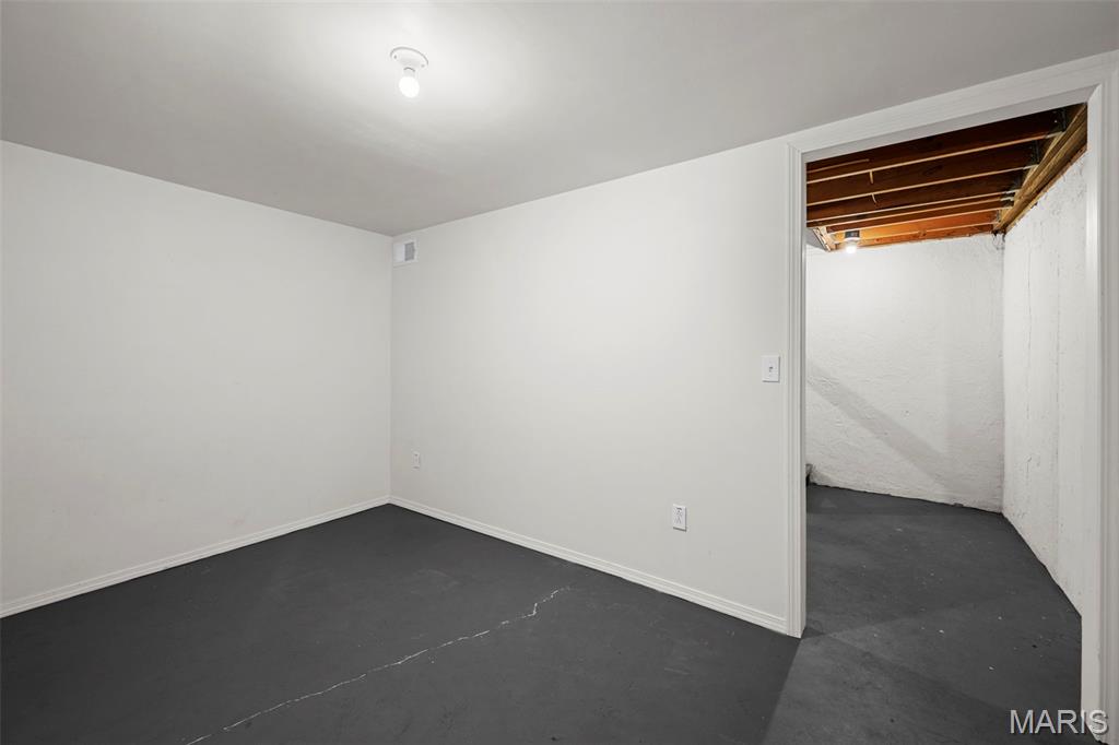 Carroll Wood Condo - Residential