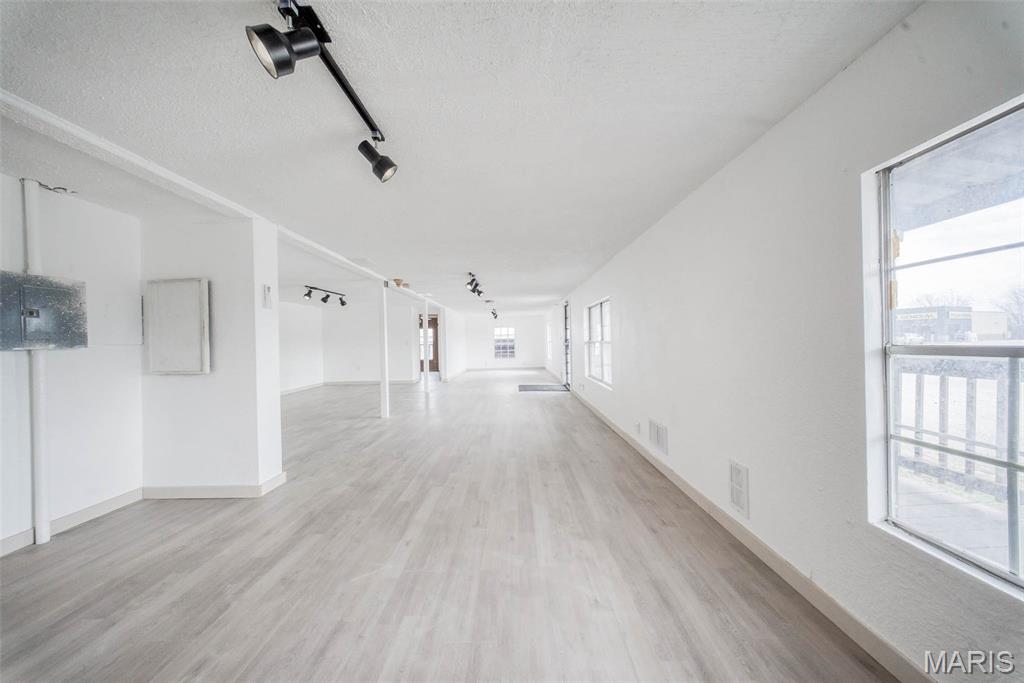 County - Commercial Sale
