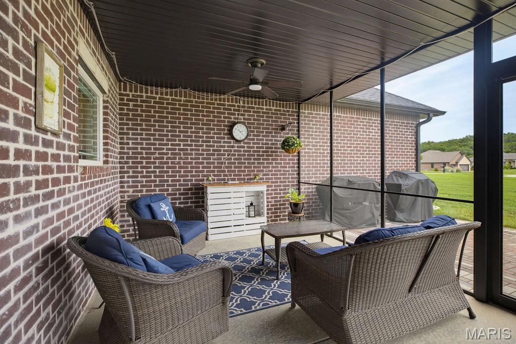 Touchdown Rdg 2 - Residential