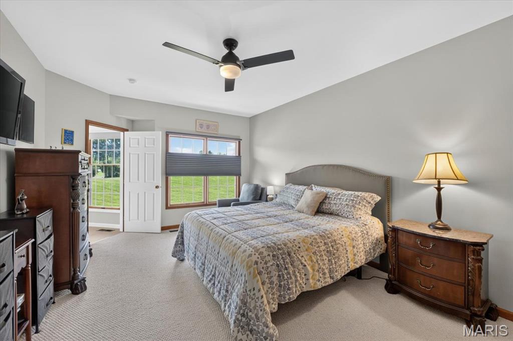 Field Pointe Condo Ten - Residential