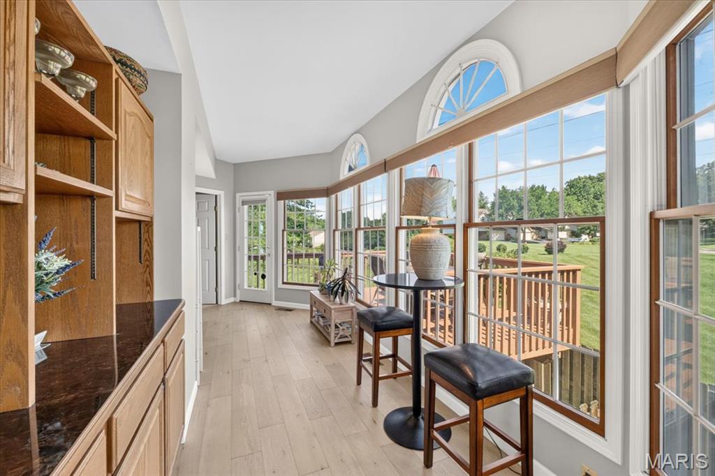 Field Pointe Condo Ten - Residential