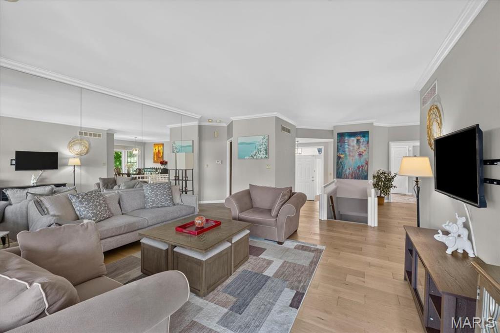 Field Pointe Condo Ten - Residential