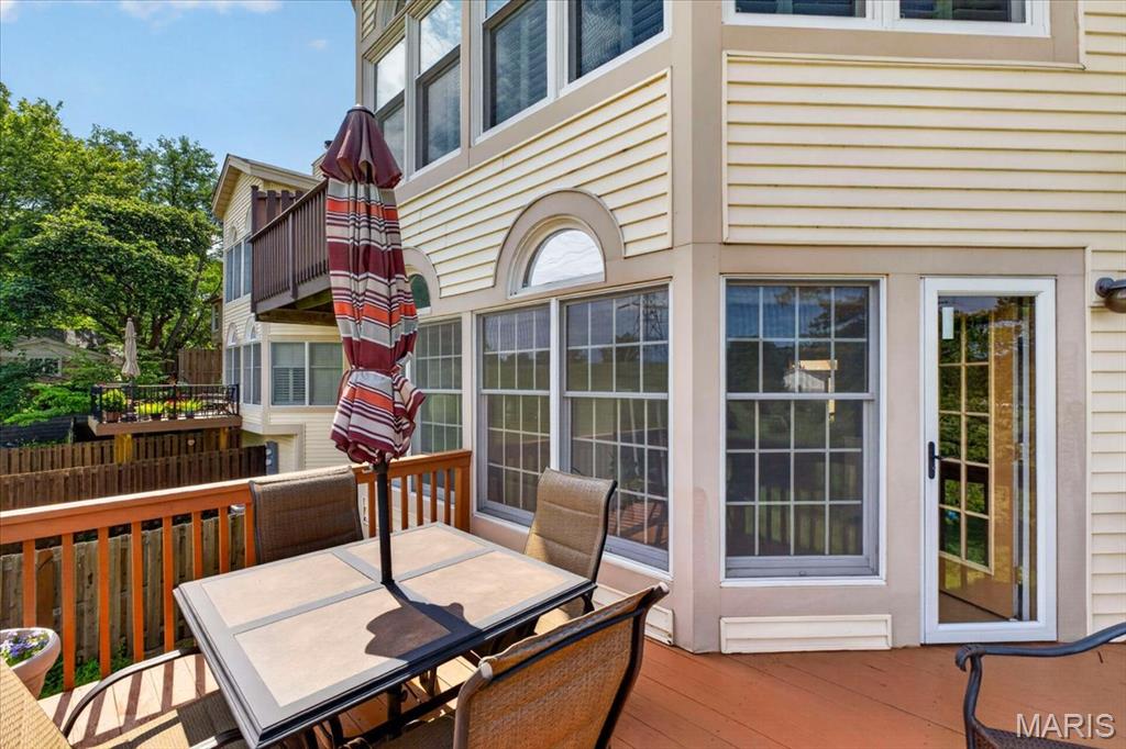 Field Pointe Condo Ten - Residential