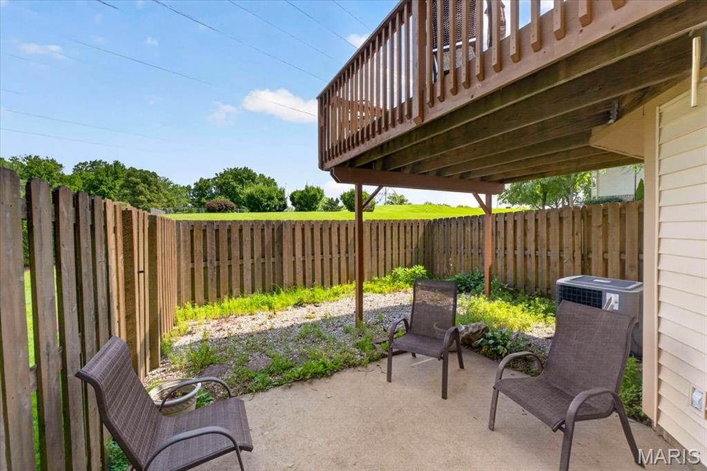 Field Pointe Condo Ten - Residential