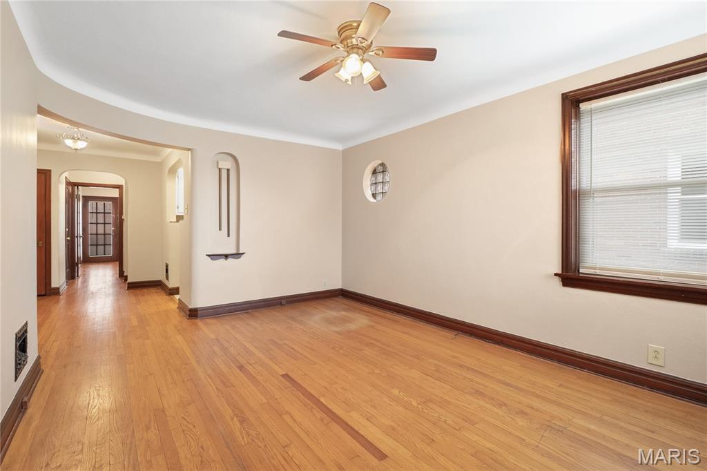 Russells Add 02 - Residential Income