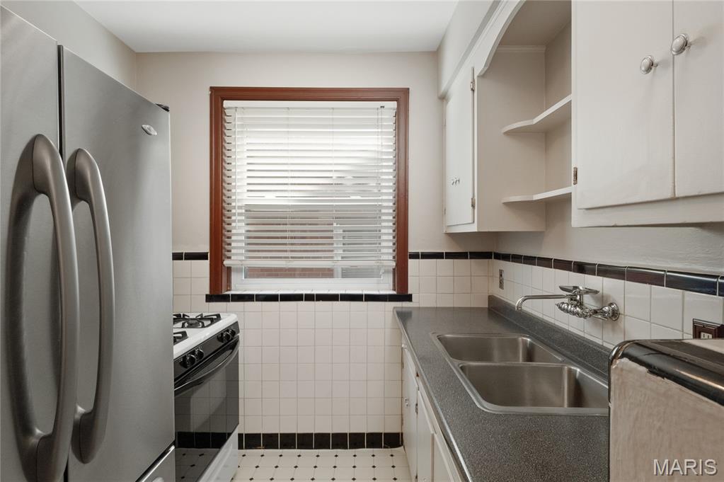 Russells Add 02 - Residential Income