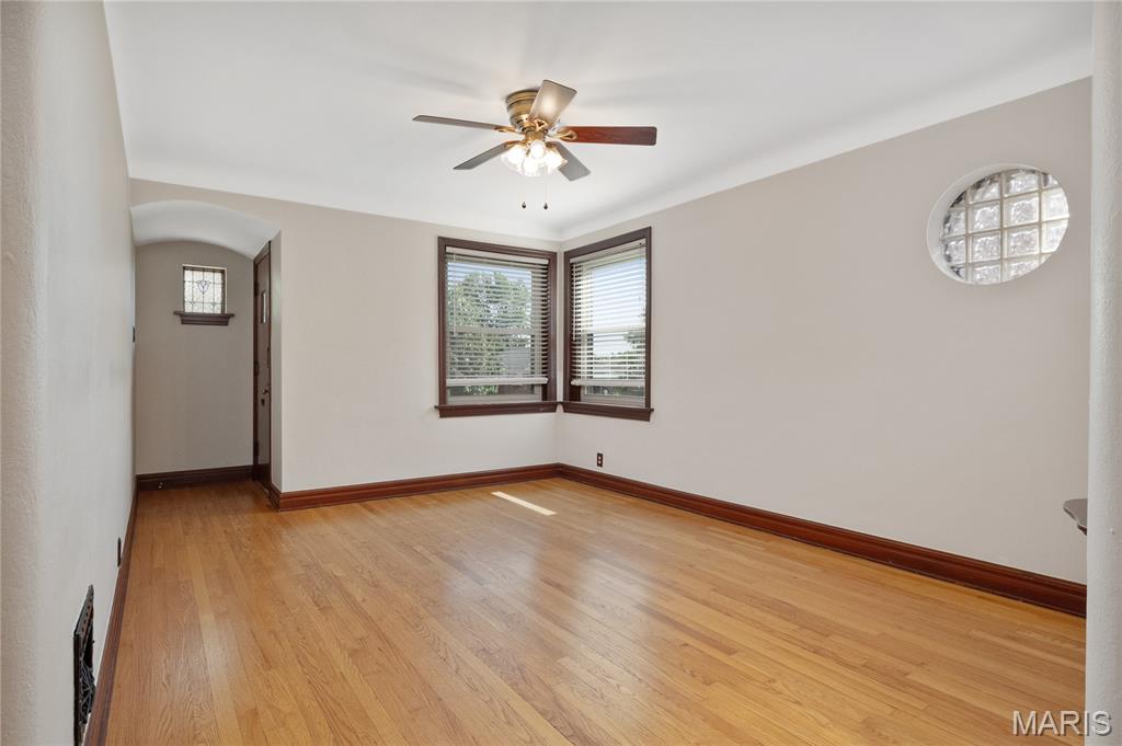 Russells Add 02 - Residential Income
