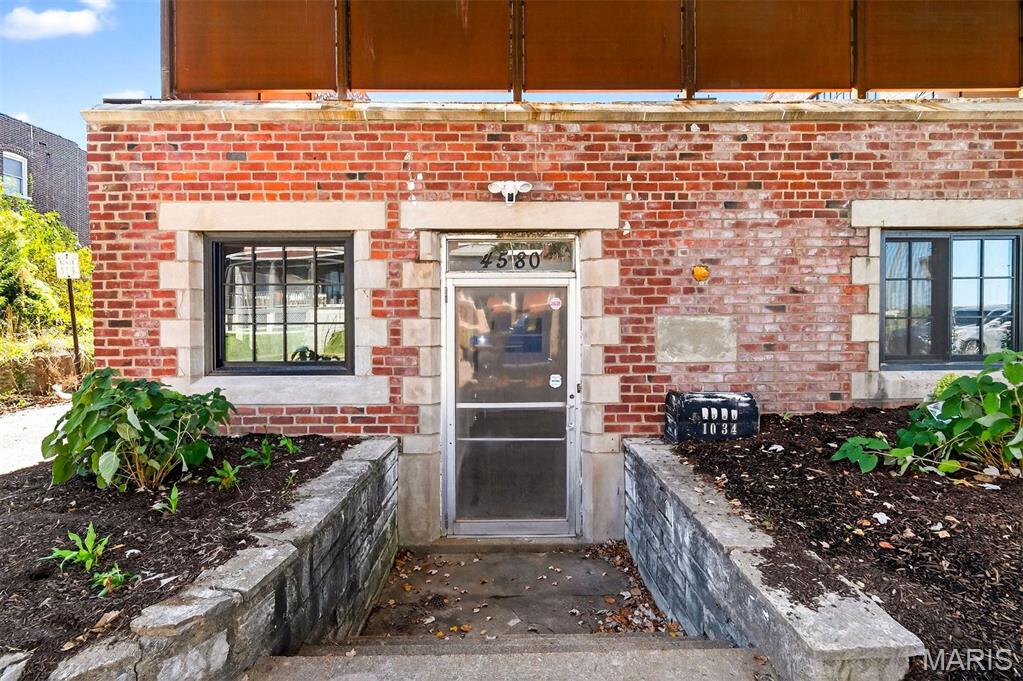 Forest Park Southeast - Residential Income