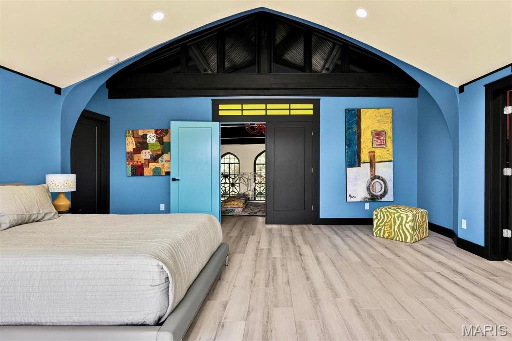 Forest Park Southeast - Residential Income