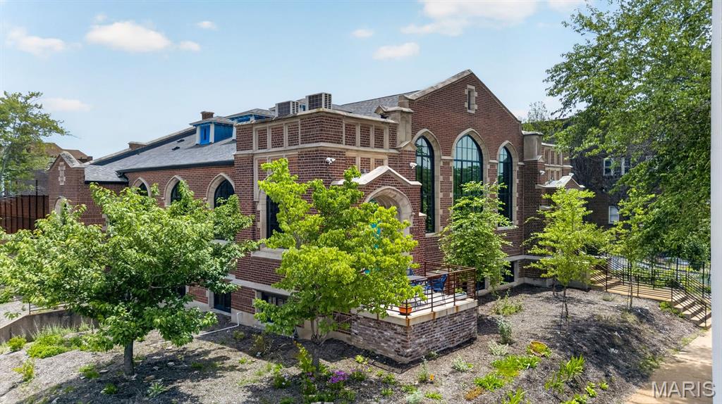 Forest Park Southeast - Residential Income