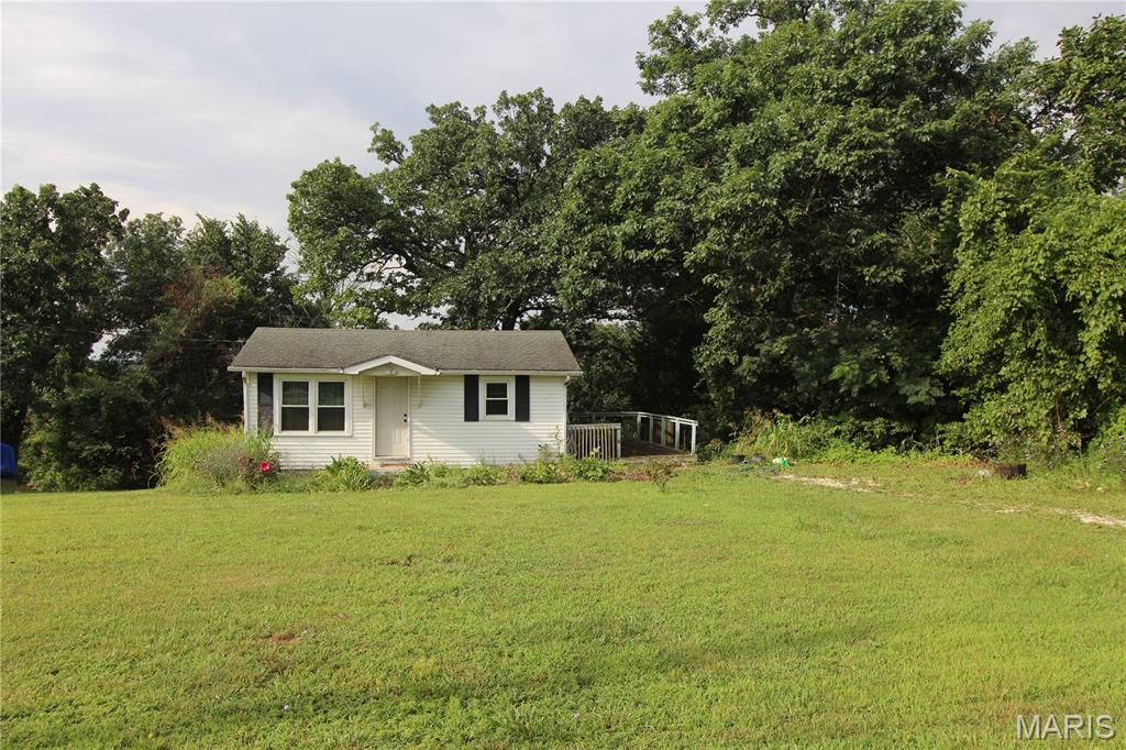 Home in Festus, Desoto Schools, 1 bedroom, 1 bath, home has a private yard, ready for your ideas! This home has a deck, overlooks a private back yard, there is a driveway for off street parking, and a main floor laundry. Seller selling home as-is. Make your appointment today!