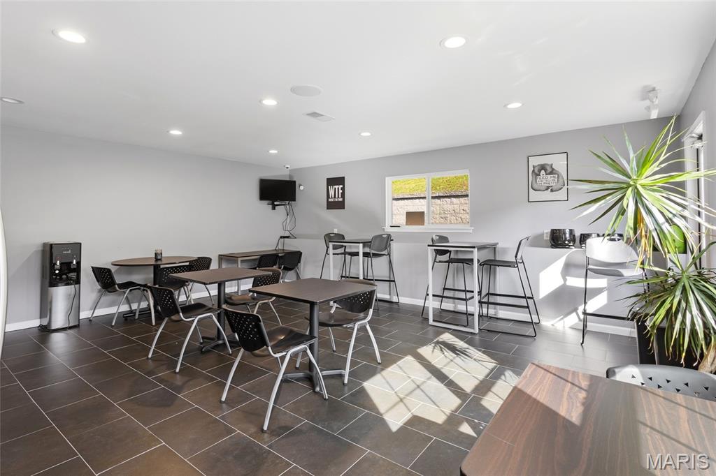 Imperial Indust Park - Commercial Lease