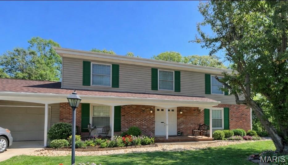 RIVER BEND ESTATES - MOVE IN READY / Parkway Schools / 5 Bedrooms, 3 ½ Baths with full walk-out basement. Two-Story on quiet cul-de-sac. Updates throughout include refinished hardwood floors, luxury vinyl flooring, updated light fixtures, freshly painted and refreshed bathrooms.  Fenced yard backs to wooded common ground for private setting.  Large composite deck perfect for entertaining or simply relaxing.  Lots of wildlife for your viewing enjoyment including deer, turkey, racoons, foxes and birds. Basement is large and has lots of storage space, as well as a half bath. Plus, great neighbors! This is the listing agents' home.
