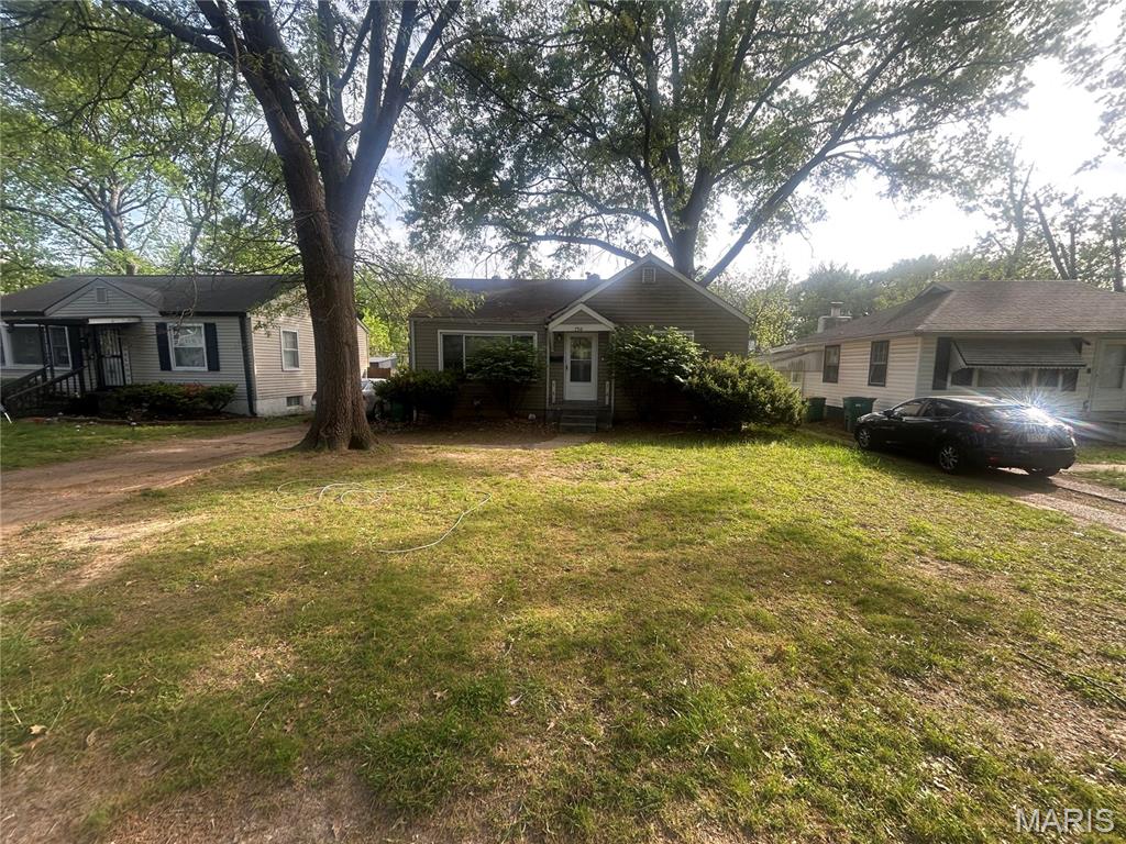 Investor-ready 2 bed / 1 bath opportunity in Saint Louis County with steady rental income and long-term upside.

Welcome to 7516 Balfour Dr, a well-located single-story home in the 63133 corridor offering 2 bedrooms, 1 bathroom, and nearly 6,000 sq ft of land. Built in 1951, this classic St. Louis ranch sits in an established neighborhood with consistent rental demand and easy access to major highways, schools, and local amenities.

Currently rented at $1,138/month, this property provides immediate cash flow for investors looking to add a stable asset to their portfolio.