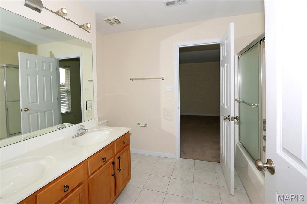 Courts II - Residential Lease