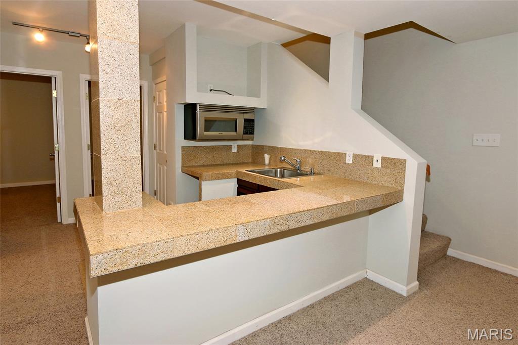 Courts II - Residential Lease