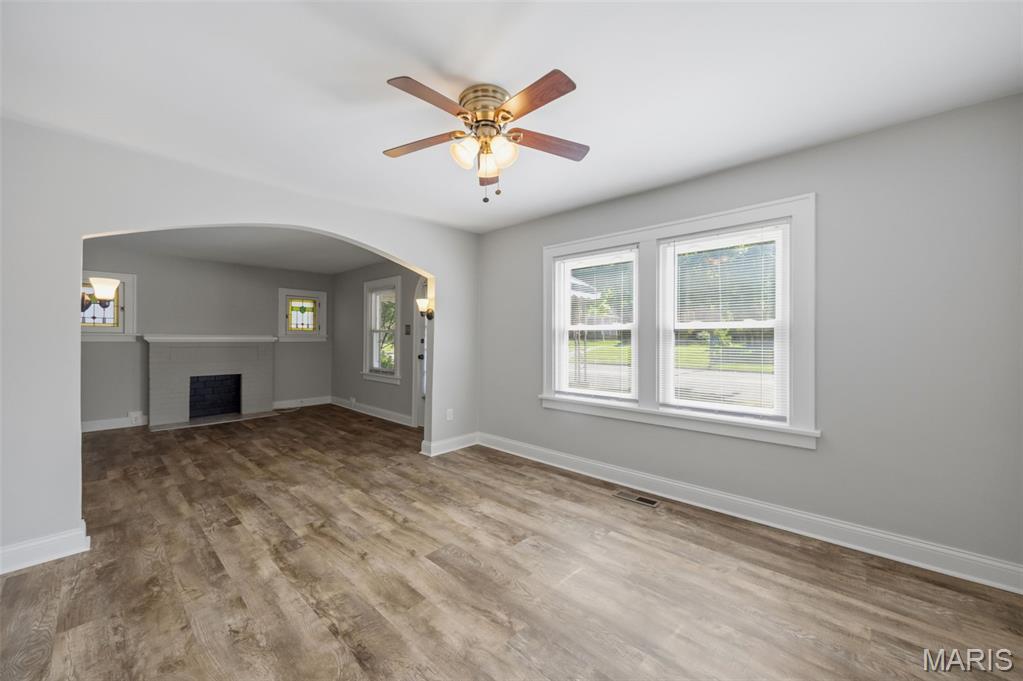 Laughlins Add To Sycamore Hills Re - Residential