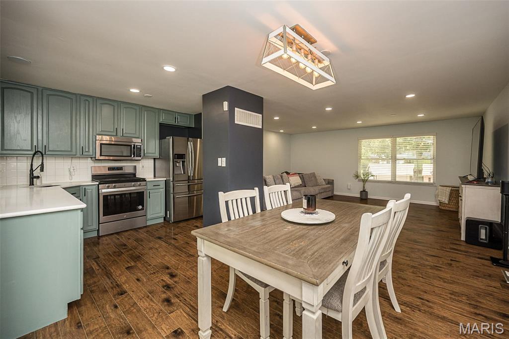 Westglen Woods 3 - Residential