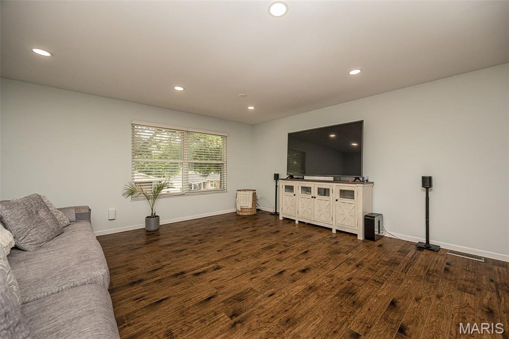 Westglen Woods 3 - Residential