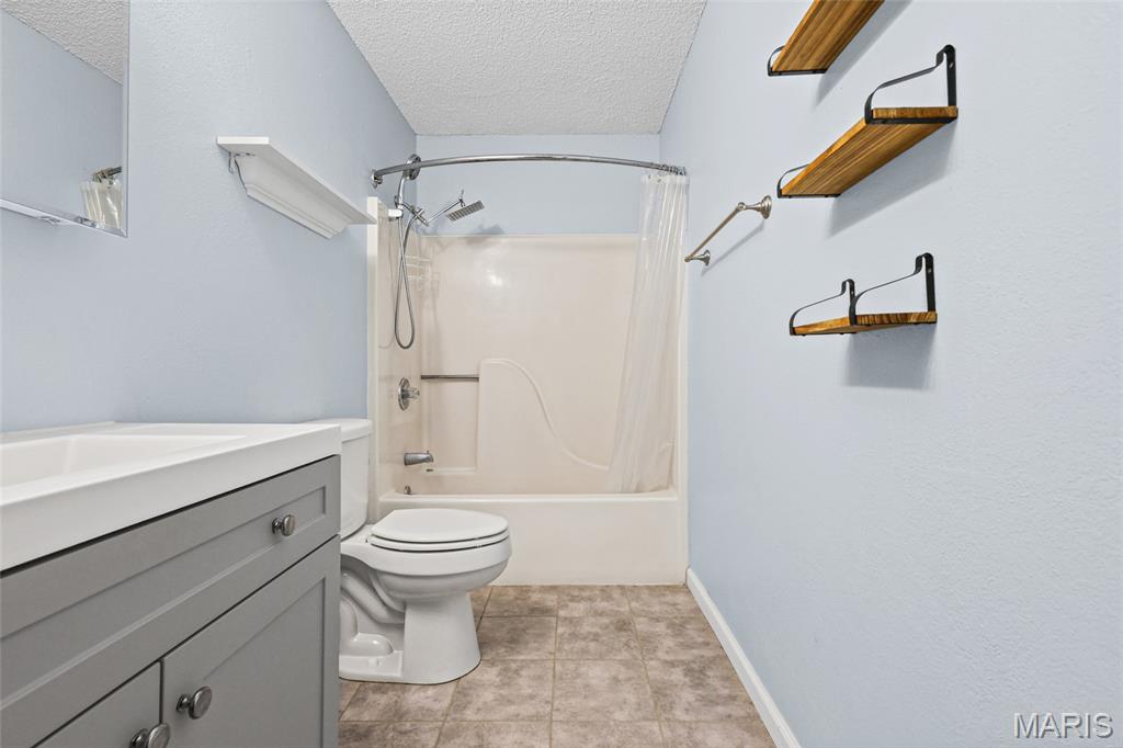 Country Cottage Estates - Residential