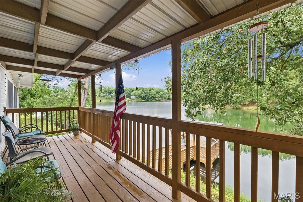 Potosi Lake - Residential