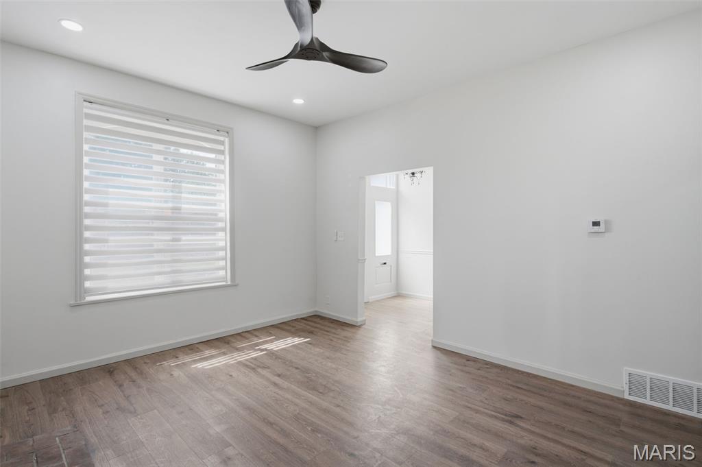 St Louis Commons Add - Residential