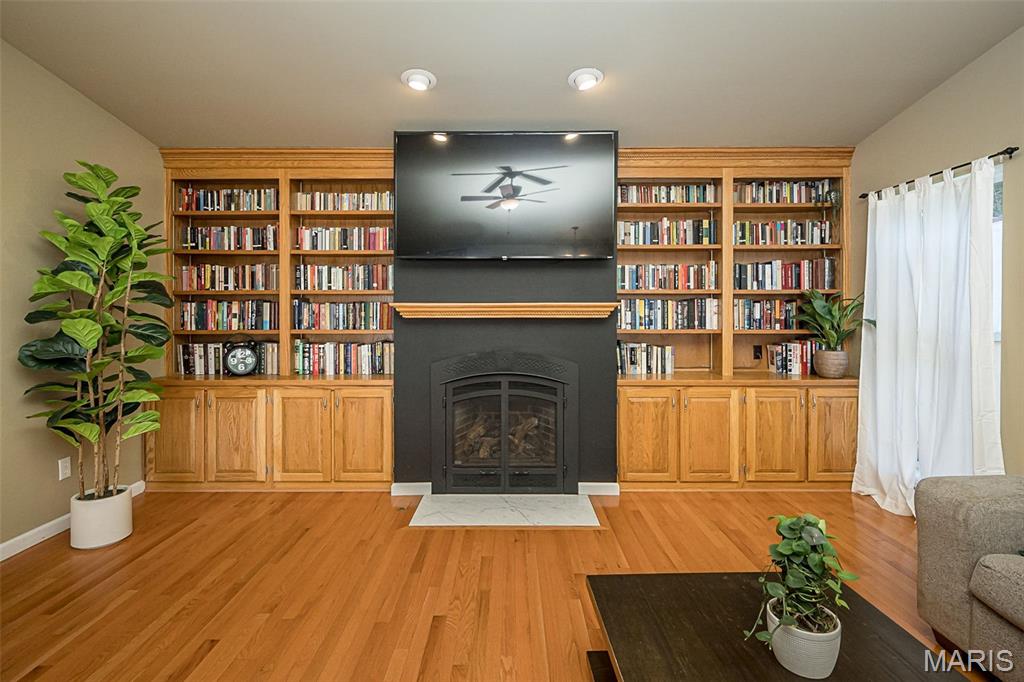 Crescent Woods - Residential