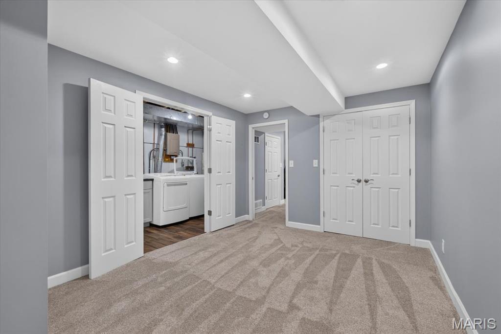Van Buren Place Condo - Residential