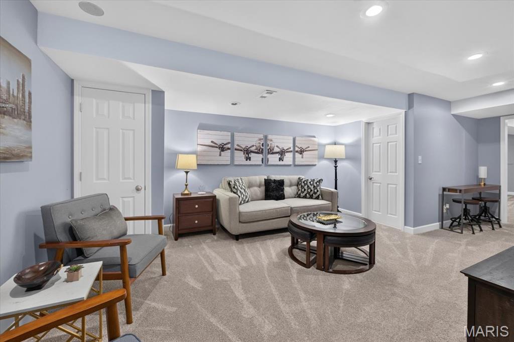 Van Buren Place Condo - Residential