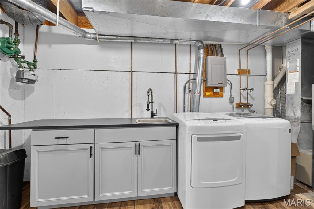 Van Buren Place Condo - Residential