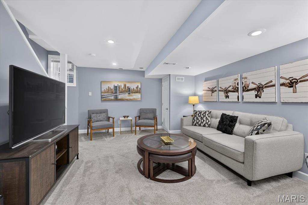 Van Buren Place Condo - Residential