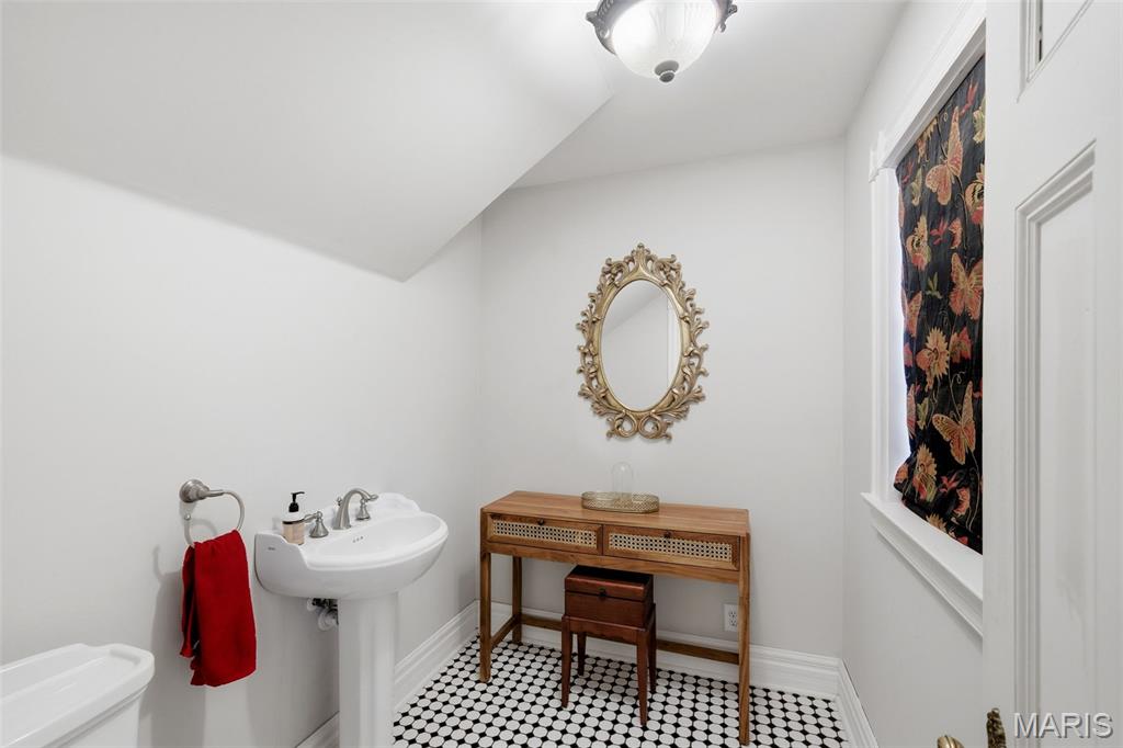 Lindells Add 02 - Residential