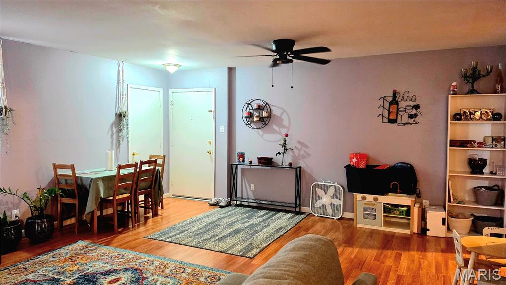 Oakville Commons Condo - Residential