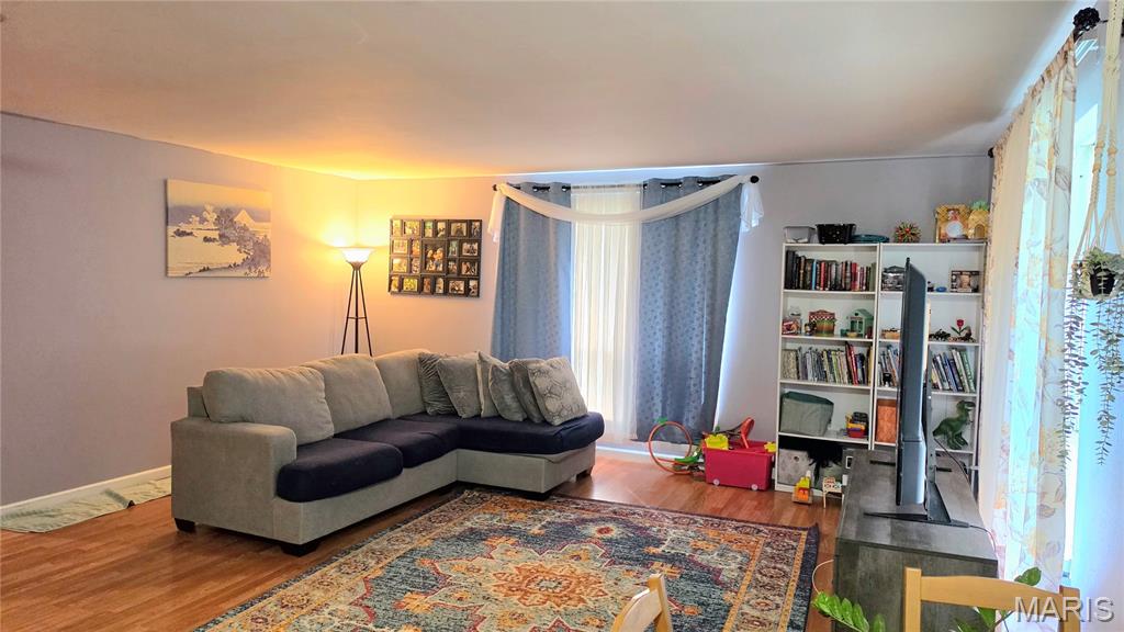 Oakville Commons Condo - Residential