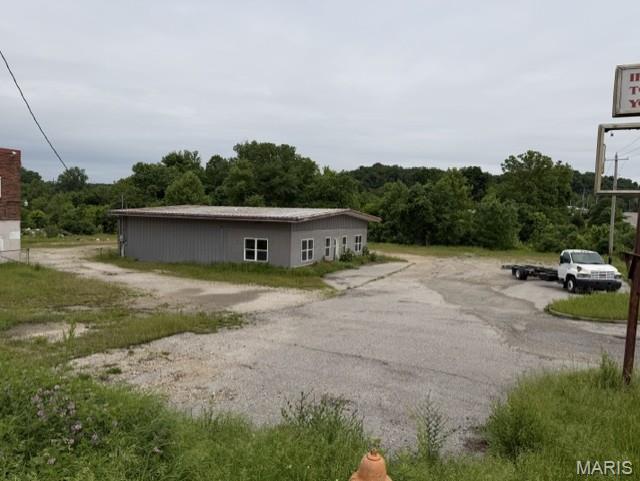Lindwedel Estates - Commercial Lease
