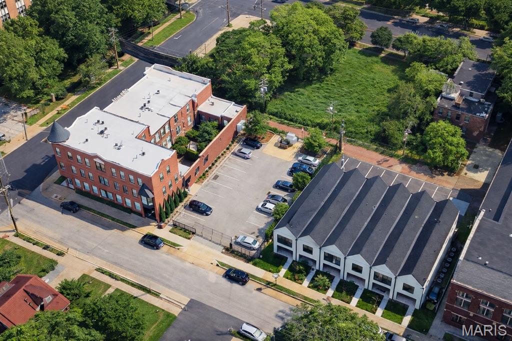 St. Louis Commons Add - Residential Income