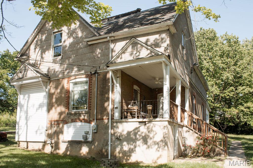 Spacious and full of potential, this 2-bedroom, 1-bath home in the heart of Leadwood offers an impressive 2,443 square feet of living space on just under an acre! The main level is move-in ready and provides comfortable everyday living, while the upstairs serves as a blank canvas ready for your personal vision—perfect for adding additional bedrooms, living space, or a custom retreat. Outside, you’ll find a detached garage and plenty of room to enjoy the expansive lot. Located in the highly sought-after West County School District, this property combines small-town charm with endless opportunity. Don’t miss your chance to make this unique home your own!