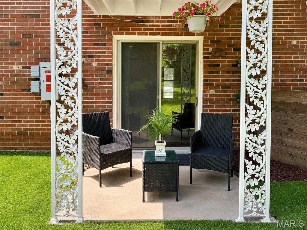 Bridgecrest Estates 1 Condo - Residential