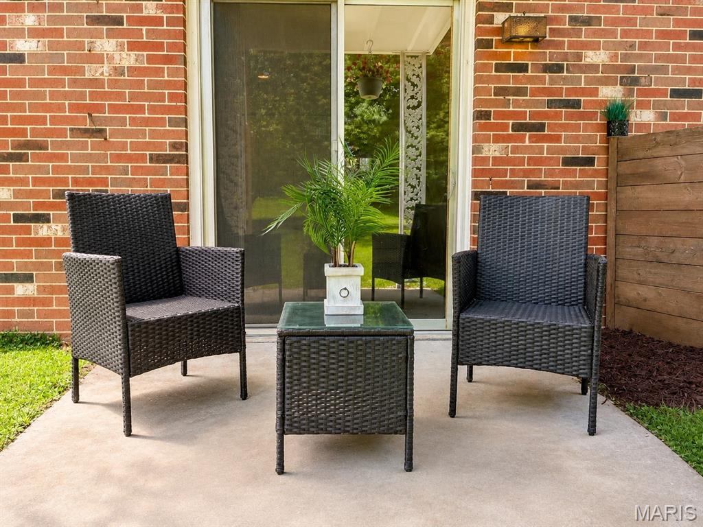 Bridgecrest Estates 1 Condo - Residential