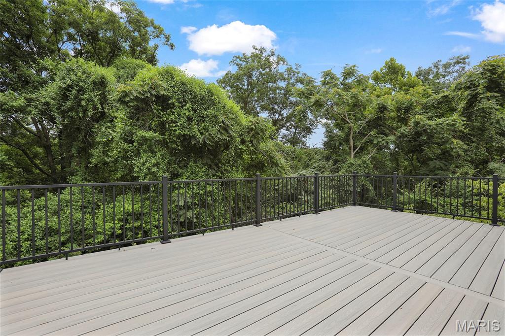 Pointe Clayton 1 - Residential