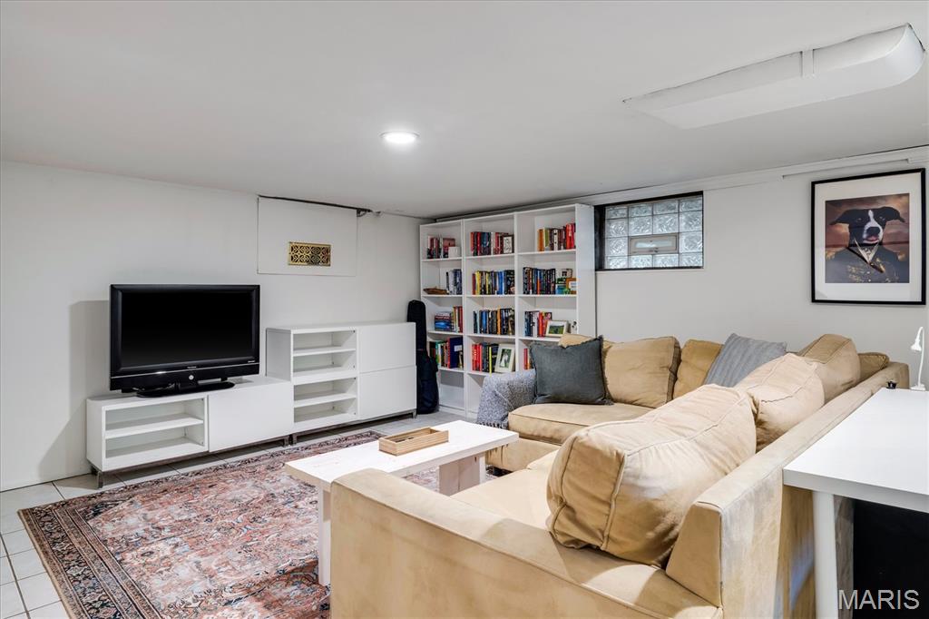 Mc Kenzie Tr - Residential