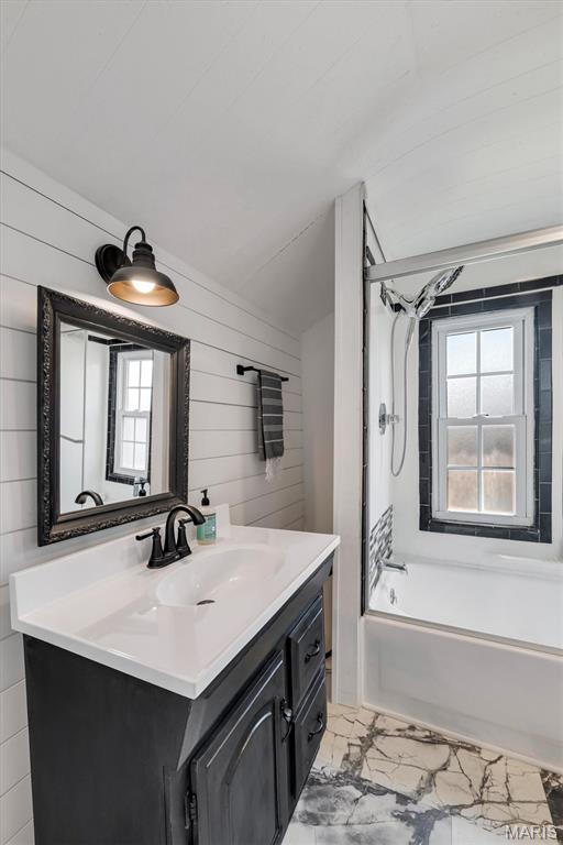 Mc Kenzie Tr - Residential
