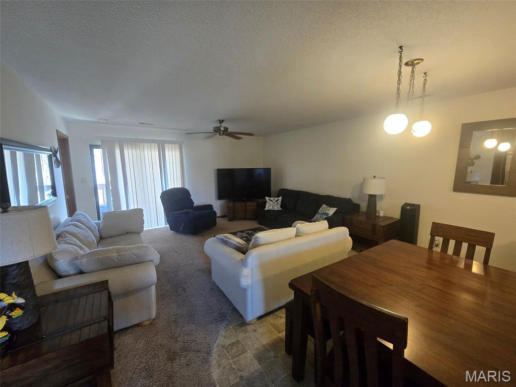 Pine lake Village - Residential