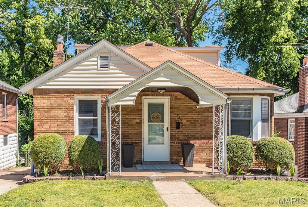 Warm, welcoming, and designed for comfortable everyday living, this inviting home offers space, functionality, and a location that makes life convenient. Located less than 5 minutes from the highway and St. Charles Rock Road, you’ll enjoy quick access to shopping, dining, commuting routes, and daily conveniences, while still being within walking distance to a nearby park. 

The main floor offers a comfortable and functional layout with spacious living and dining areas that flow naturally into the kitchen, creating an inviting space for everyday living and entertaining. Two bedrooms and a full bathroom complete the main level with a layout that feels both practical and welcoming.

Upstairs, the finished attic creates a true kids’ and teenagers's paradise, offering a private third bedroom with a cozy feel and abundant storage space. This flexible area could also make an ideal guest suite, home office, creative studio, or quiet retreat.

Outside, the flat fenced backyard offers a comfortable and functional outdoor space, perfect for weekend BBQs, kids and pets to enjoy, or simply relaxing outdoors. There’s also plenty of room for gardening for those who enjoy adding their own touch to the space.